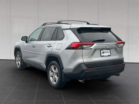 Used 2023 Toyota RAV4 XLE image 3