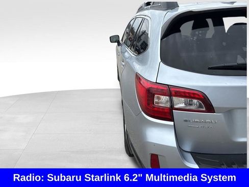 Used 2017 Subaru Outback 2.5i Premium image 4