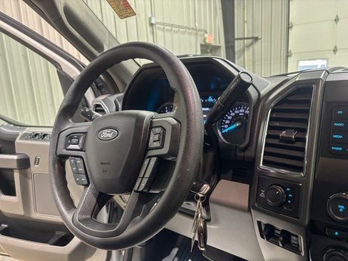 Used 2018 Ford F250 XLT w/ XLT Value Package image 19