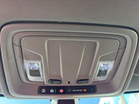 Used 2020 Chevrolet Silverado 1500 LT w/ Trailering Package image 17