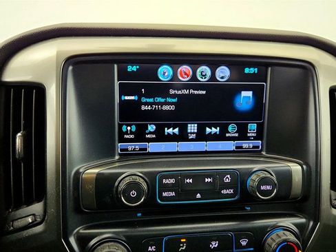 Used 2018 Chevrolet Silverado 1500 LT image 17