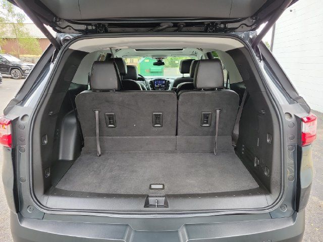 Used 2021 Chevrolet Traverse LT w/ LT Premium Package AWD/4WD image 30