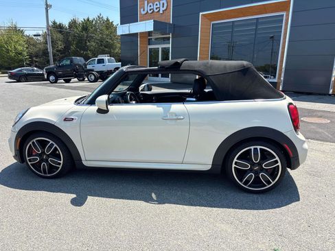 Used 2019 MINI Cooper John Cooper Works w/ Signature Upholstery Package FWD image 6