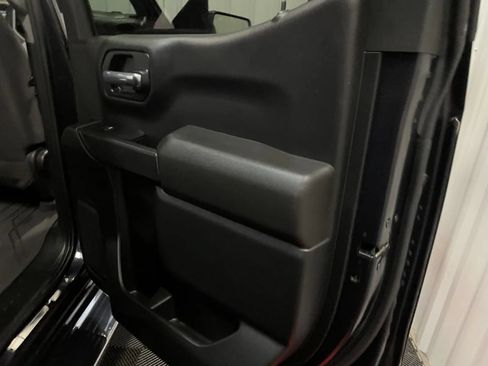 Used 2023 Chevrolet Silverado 1500 Custom AWD/4WD image 39