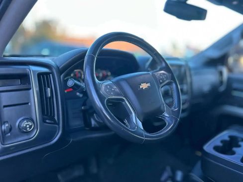 Used 2017 Chevrolet Silverado 1500 LT w/ All Star Edition RWD image 11