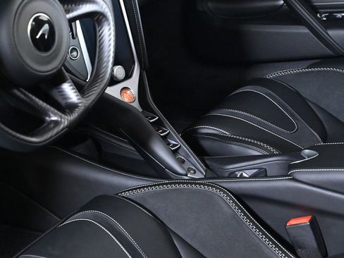 New 2027 McLaren 750S Spider RWD image 13