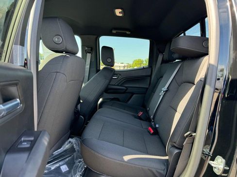 New 2024 Chevrolet Colorado LT w/ LT Convenience Package image 5