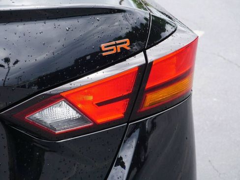 Certified 2025 Nissan Altima 2.5 SR image 6