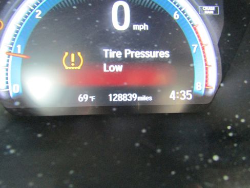 Used 2017 Honda Civic EX-L image 18