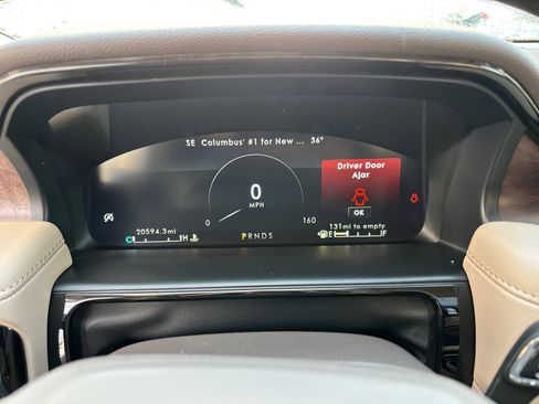 Certified 2023 Lincoln Nautilus Reserve w/ Equipment Group 201A image 15