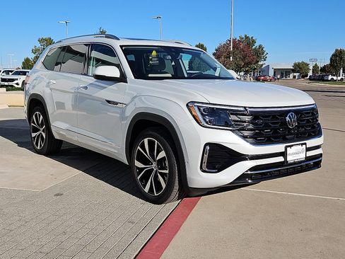 New 2026 Volkswagen Atlas SEL Premium R-Line image 4