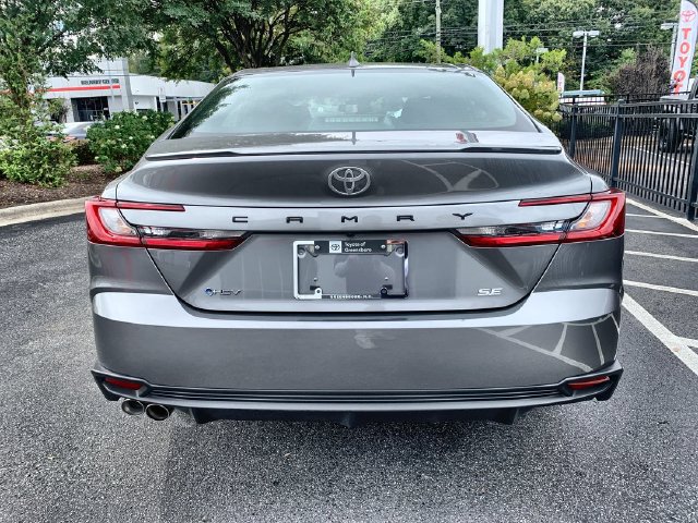 Used 2026 Toyota Camry SE FWD image 7