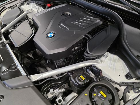 Used 2023 BMW 530i xDrive image 43