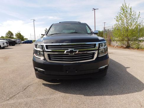 Used 2015 Chevrolet Tahoe LTZ AWD/4WD image 3