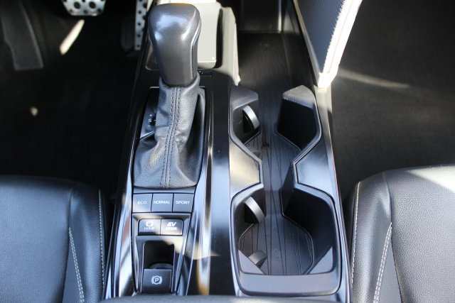 Certified 2025 Toyota Camry SE FWD image 36