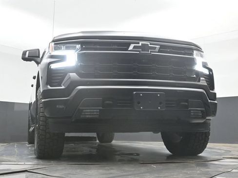 Used 2023 Chevrolet Silverado 1500 RST AWD/4WD image 42