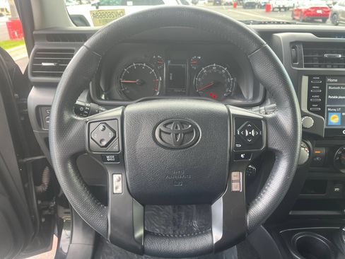 Used 2022 Toyota 4Runner Trail Special Edition AWD/4WD image 13