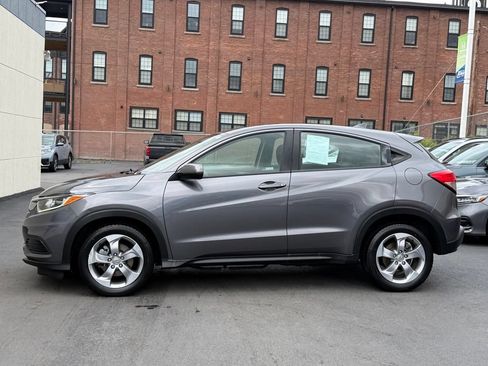 Used 2019 Honda HR-V LX image 26