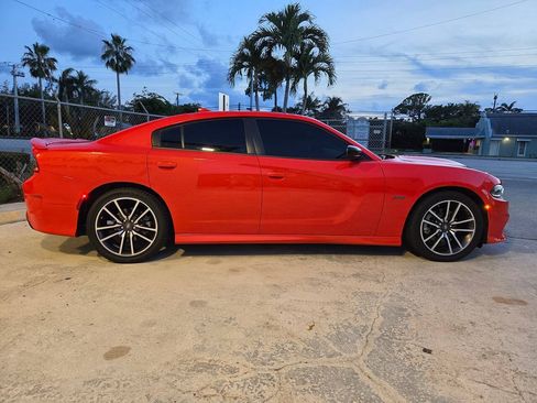 Used 2023 Dodge Charger R/T RWD image 17