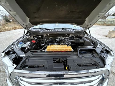 Used 2015 Ford F150 XLT w/ Equipment Group 302A Luxury image 24