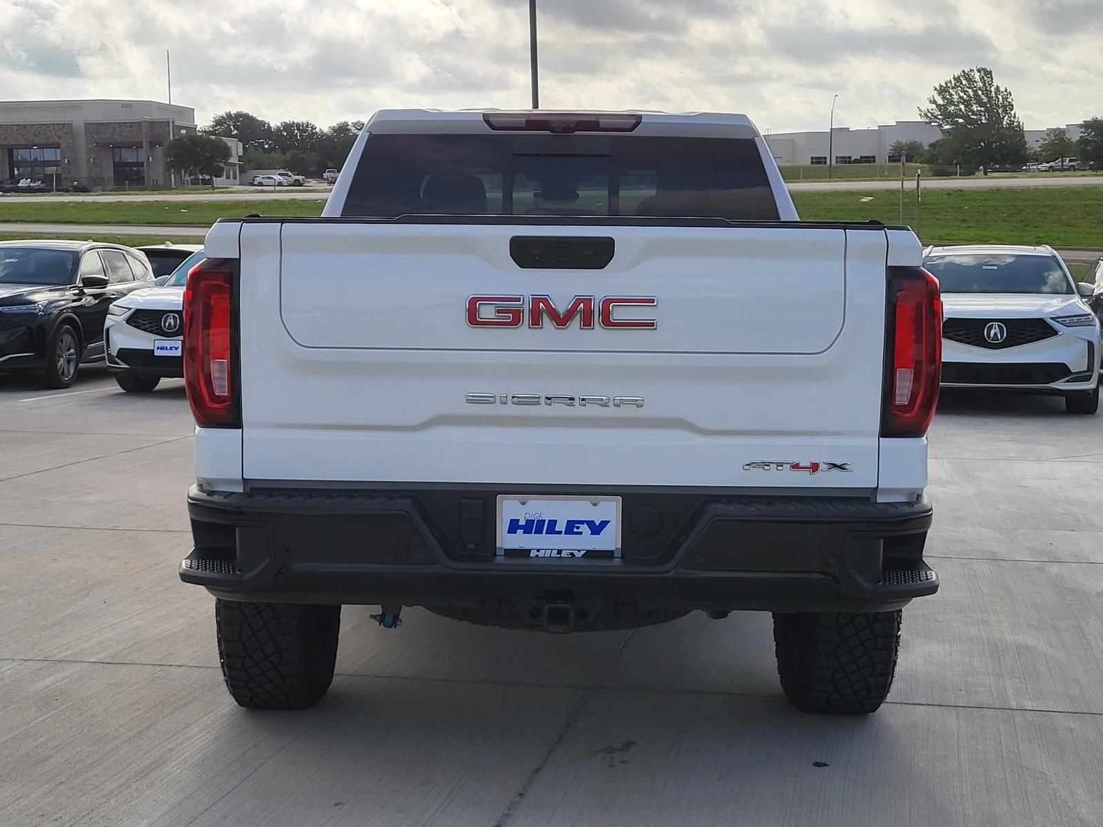 Used 2026 GMC Sierra 1500 AT4X AWD/4WD image 4