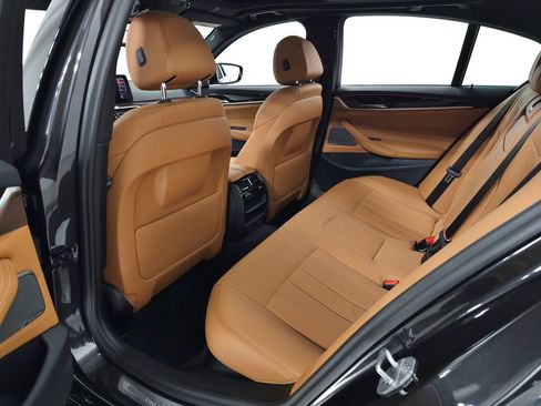 Used 2023 BMW 540i xDrive w/ Premium Package AWD/4WD image 32