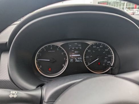 Certified 2025 Nissan Kicks Play S FWD image 19