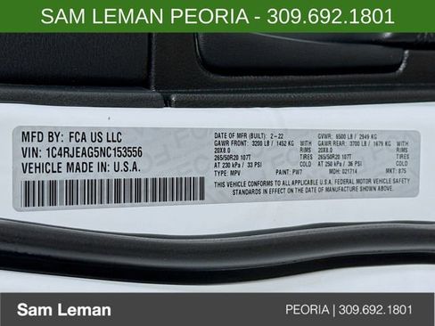 Used 2022 Jeep Grand Cherokee Laredo X image 31