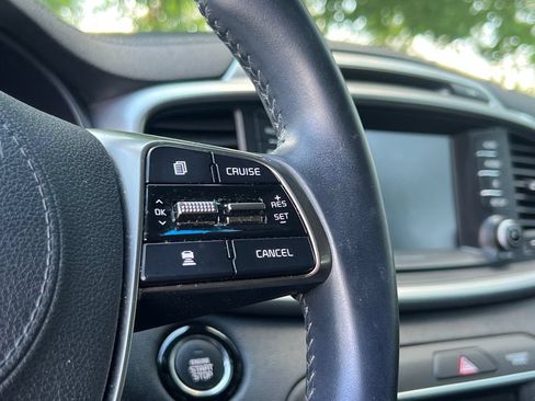 Used 2019 Kia Sorento EX AWD/4WD image 28