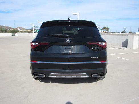 Certified 2025 Acura MDX SH-AWD image 7