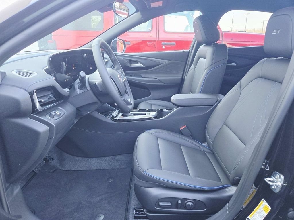 New 2026 Buick Envista Sport Touring w/ Convenience I Package FWD image 11