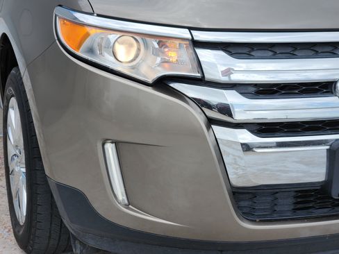 Used 2014 Ford Edge SEL w/ Equipment Group 205A FWD image 9