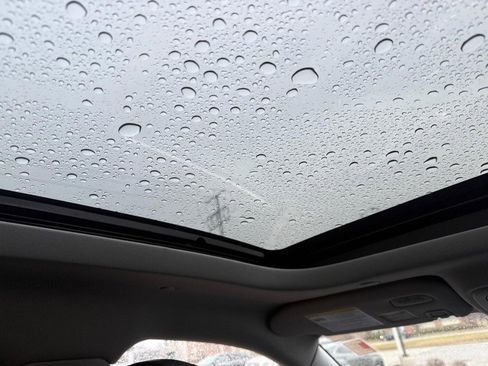 Certified 2022 Lincoln Corsair Standard AWD w/ Premium Package image 8