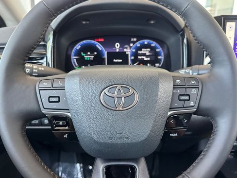 New 2026 Toyota Camry XLE FWD image 25