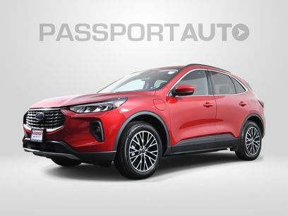 Used 2025 Ford Escape SE