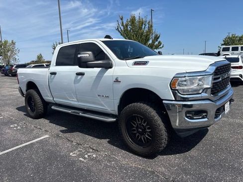Used 2024 RAM 2500 Big Horn w/ Off Road Package AWD/4WD image 3