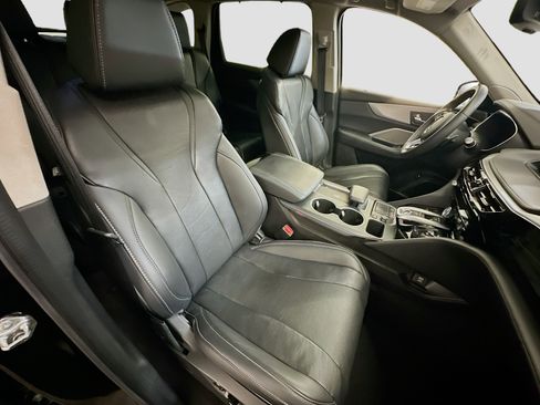 Used 2023 Acura MDX SH-AWD w/ Technology Package image 35