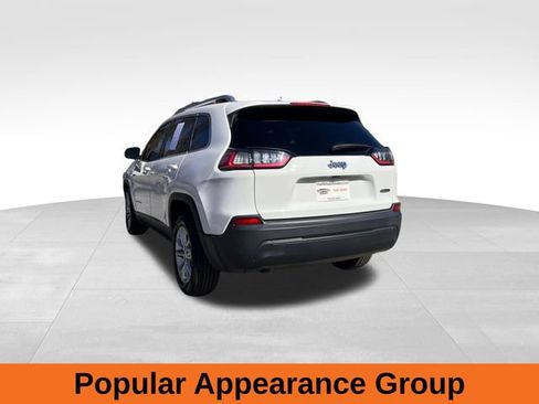 Used 2019 Jeep Cherokee Latitude w/ Popular Appearance Group image 3