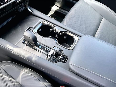 Used 2025 Lexus RX 350 Premium w/ Accessory Package (Z1) image 17