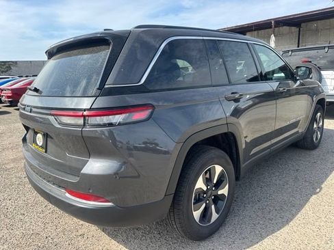Used 2024 Jeep Grand Cherokee Limited 4xe AWD/4WD image 5