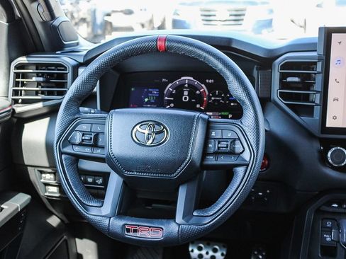 Used 2025 Toyota Sequoia TRD Pro AWD/4WD image 16