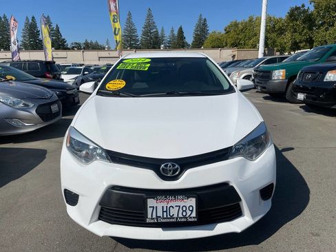 Used 2014 Toyota Corolla L image 6
