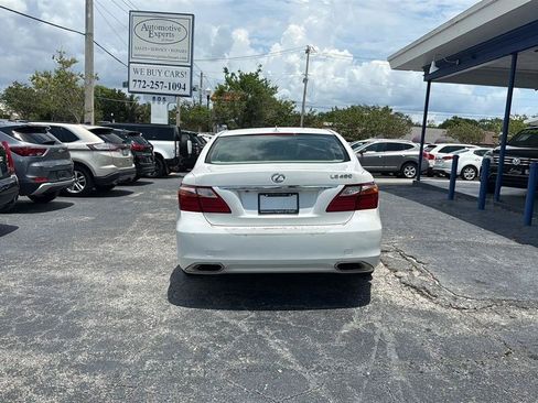 Used 2011 Lexus LS 460 w/ Comfort Pkg RWD image 4