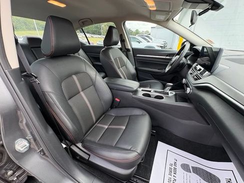 Used 2026 Nissan Altima 2.5 SR FWD image 24