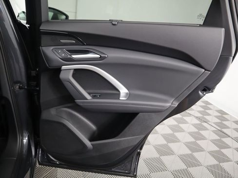 Used 2025 Audi Q5 Premium Plus w/ Premium Plus image 30