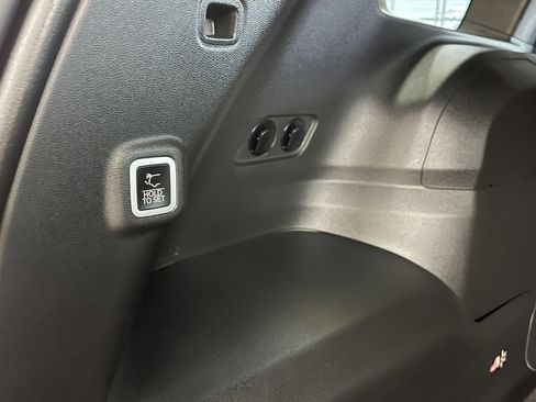 New 2026 Jeep Cherokee Overland AWD/4WD image 28