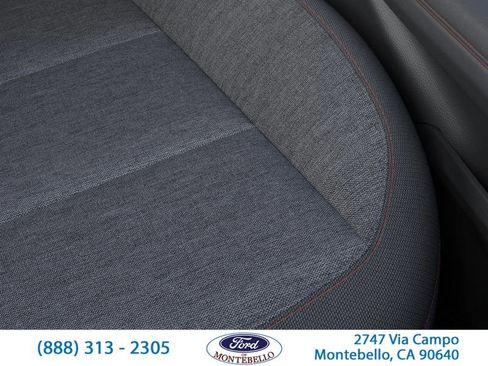 New 2026 Ford Explorer Active RWD image 17