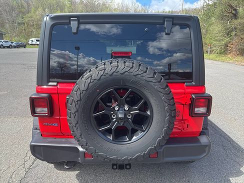 Used 2025 Jeep Wrangler Unlimited Sport S 4xe image 4