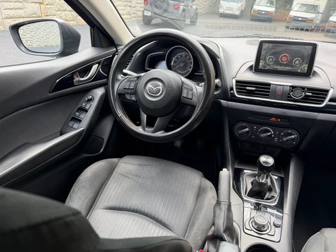 Used 2016 MAZDA MAZDA3 i Sport FWD image 13