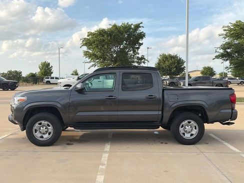 Used 2023 Toyota Tacoma SR image 6